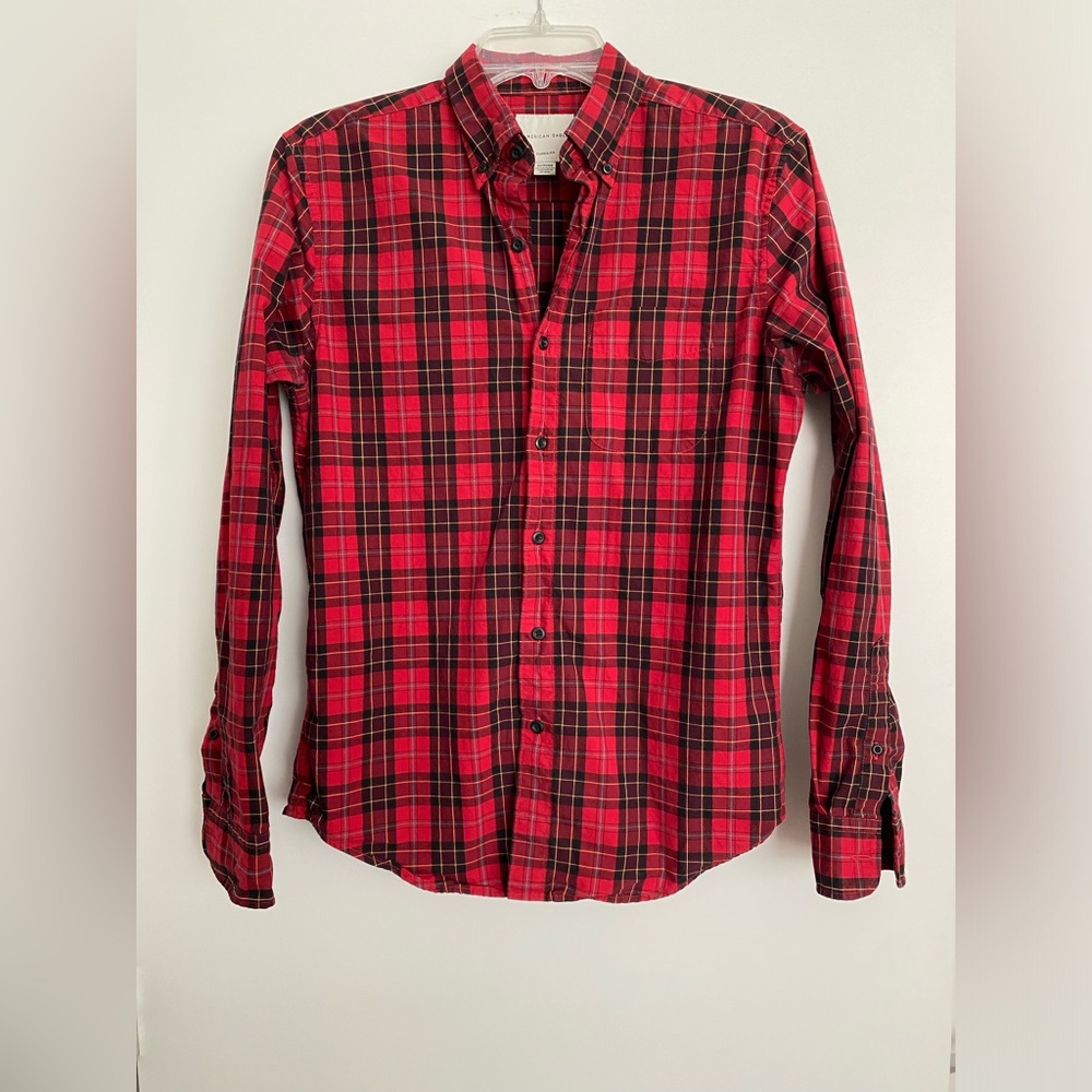 American Eagle Red and Black Plaid Cotton Button Up Shirt Mens size XS